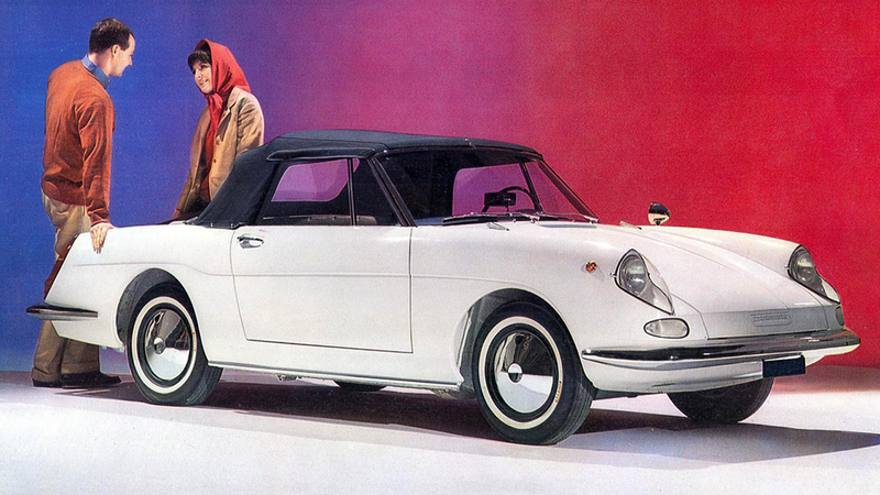 Illustration for article titled This Is A Real Car That Kept Its Engine in a Box in the Trunk